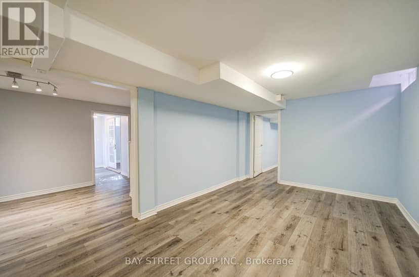 1348 Windrush Drive — photo 38 of 40
