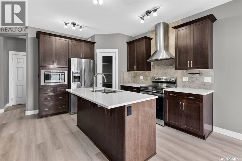 3017 Elgaard Drive — photo 8 of 27