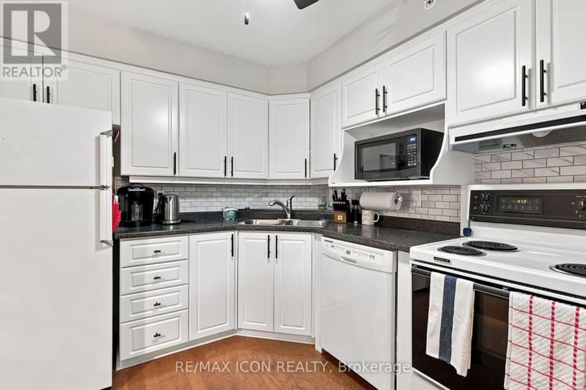 327 - 511 Gainsborough Road — photo 15 of 36