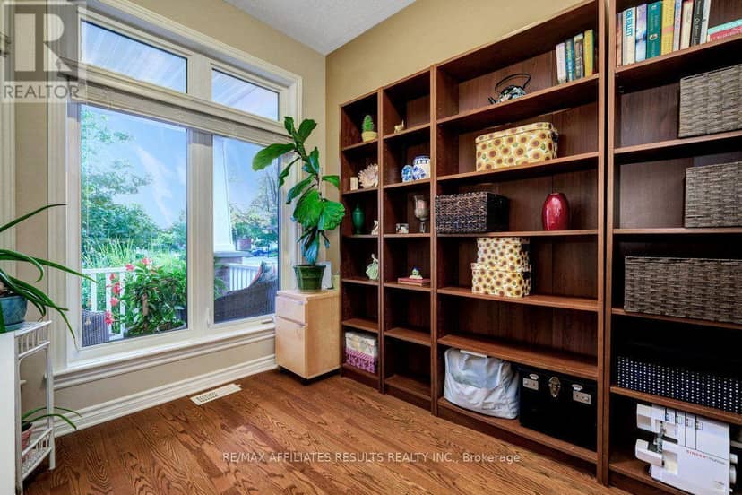 248 Bulrush Crescent — photo 20 of 38