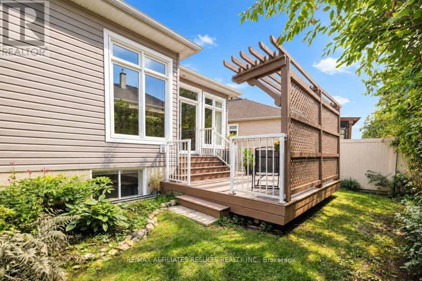 248 Bulrush Crescent — photo 30 of 38