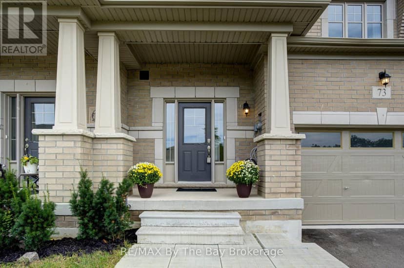 73 Federica Crescent — photo 4 of 40