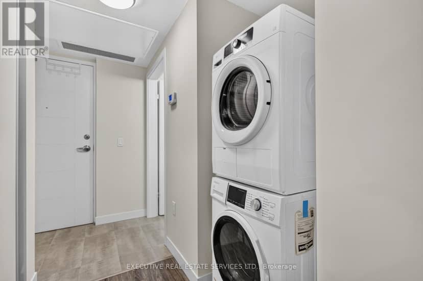 509 - 257 Hemlock Street — photo 26 of 36