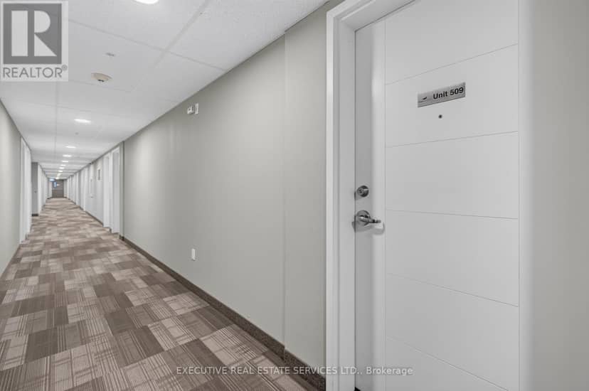 509 - 257 Hemlock Street — photo 7 of 36