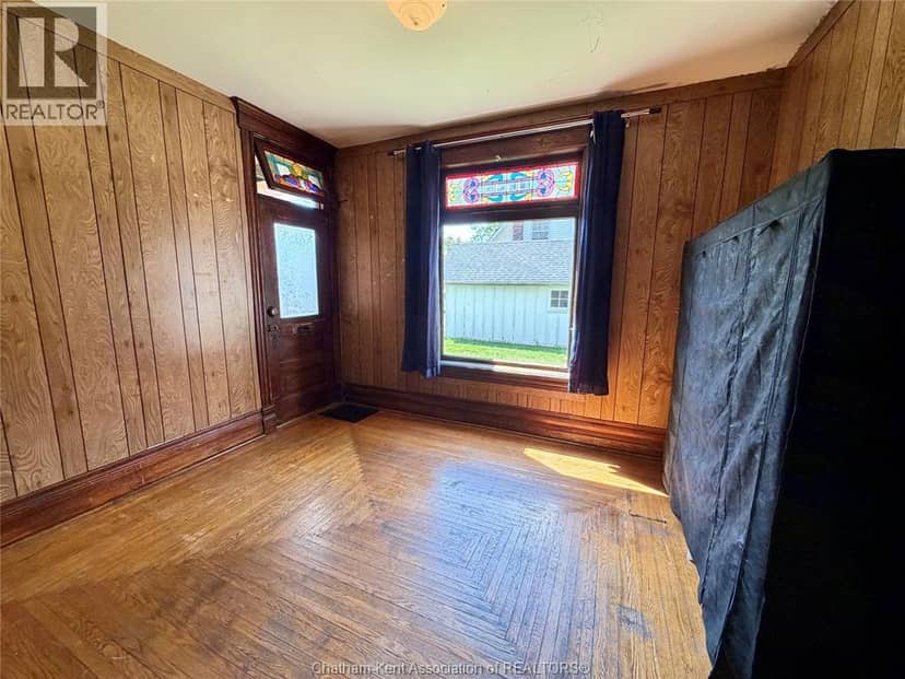27 & 31 Wade STREET — photo 14 of 35