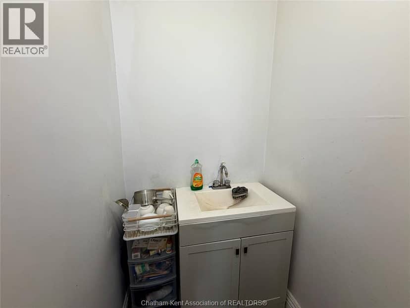 27 & 31 Wade STREET — photo 22 of 35