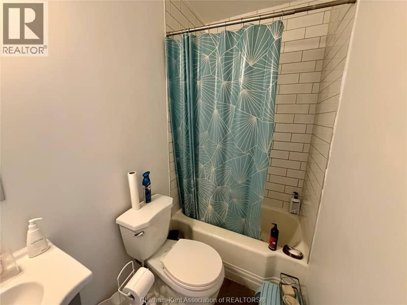 27 & 31 Wade STREET — photo 23 of 35