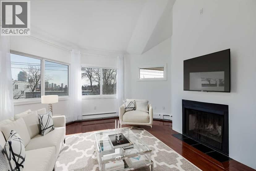 302, 2214 14A Street SW, Calgary, photo 2
