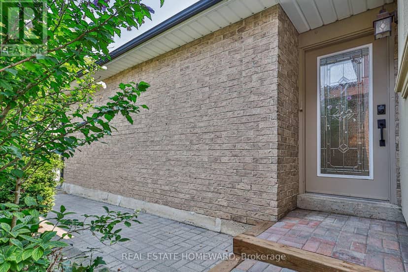 63 Don Head Village Boulevard — photo 2 of 40