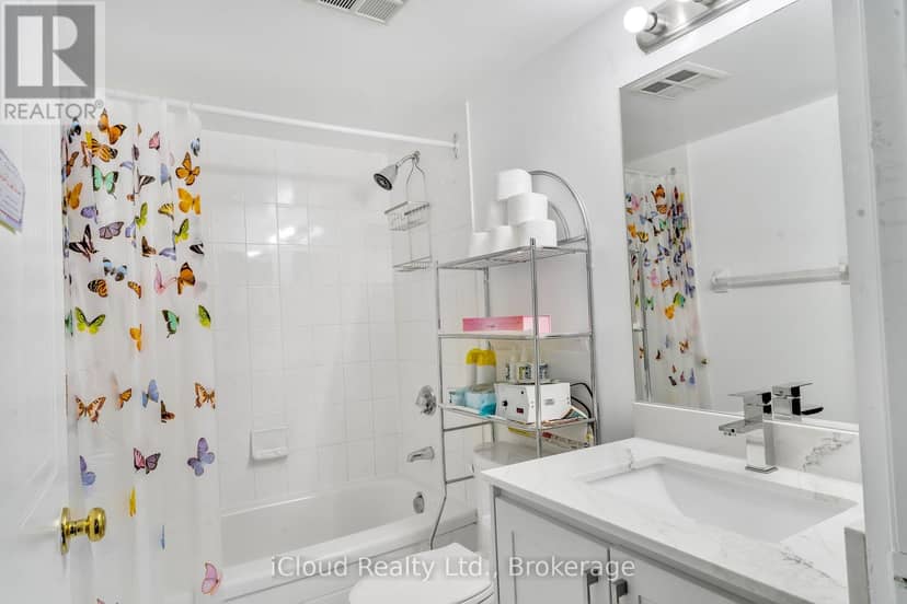 903 - 135 Hillcrest Avenue — photo 35 of 40