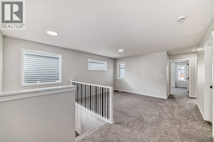 374 Corner Glen Way NE — photo 21 of 40