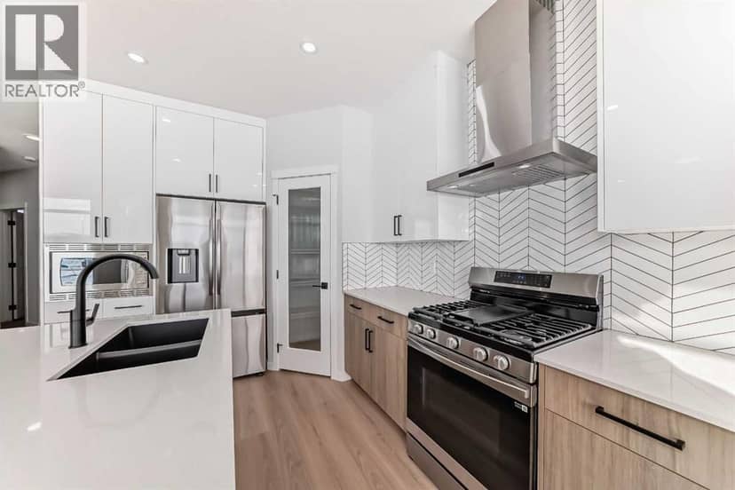 374 Corner Glen Way NE — photo 16 of 40