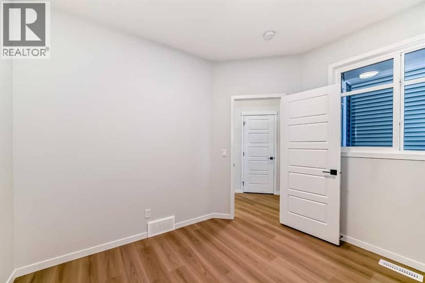 374 Corner Glen Way NE — photo 18 of 40