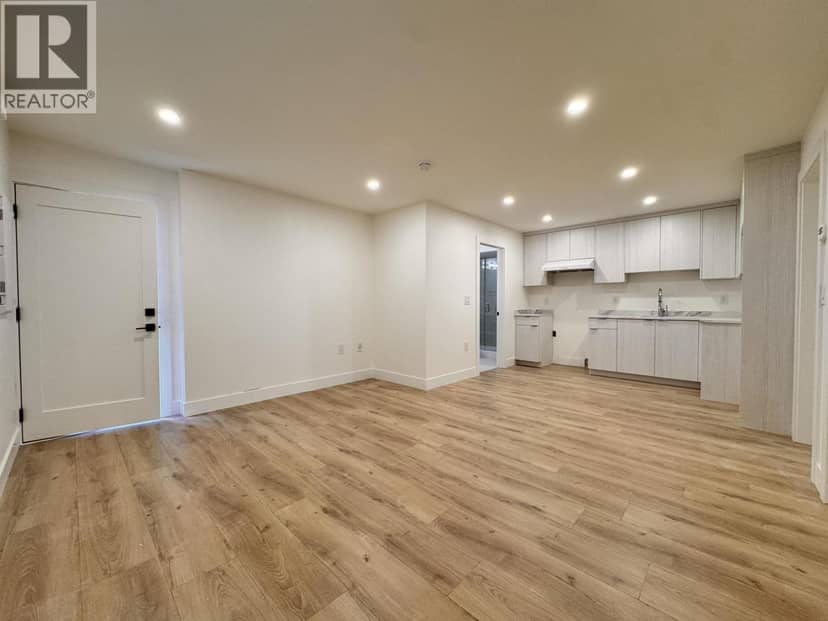 B2 8633 12 AVENUE, Burnaby, photo 4