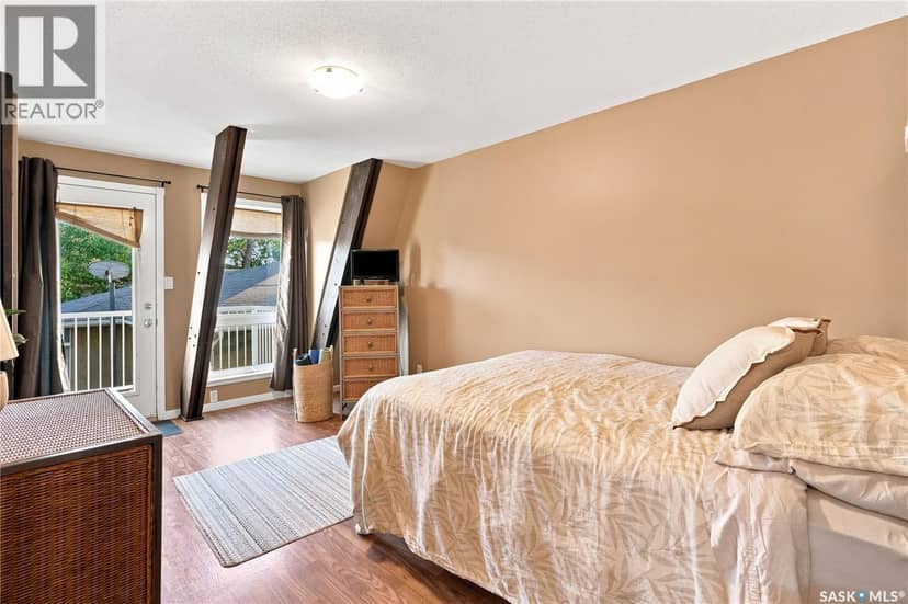 4 2855 Lacon STREET — photo 22 of 40