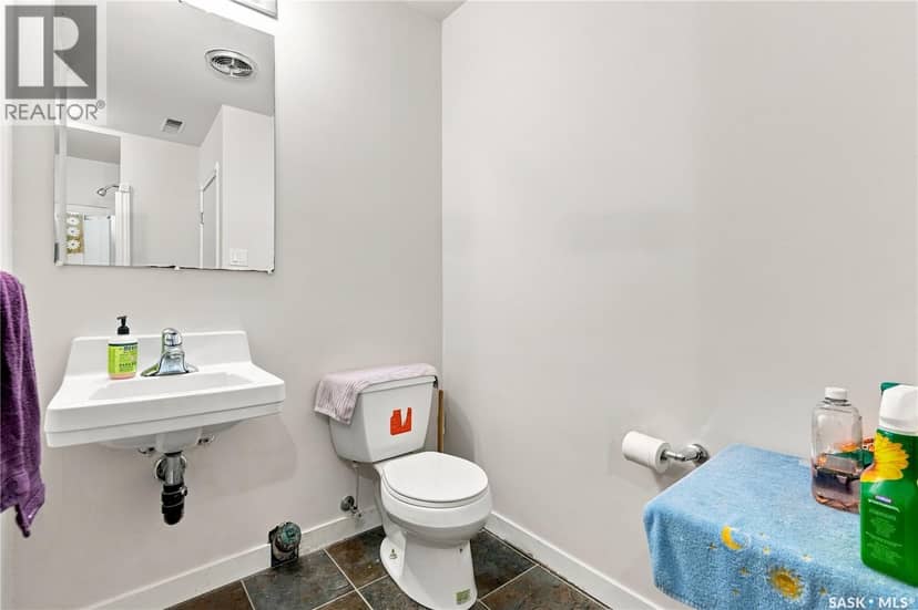 4 2855 Lacon STREET — photo 34 of 40