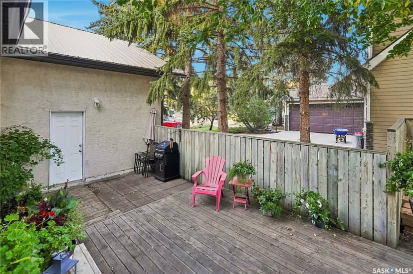 4 2855 Lacon STREET — photo 38 of 40