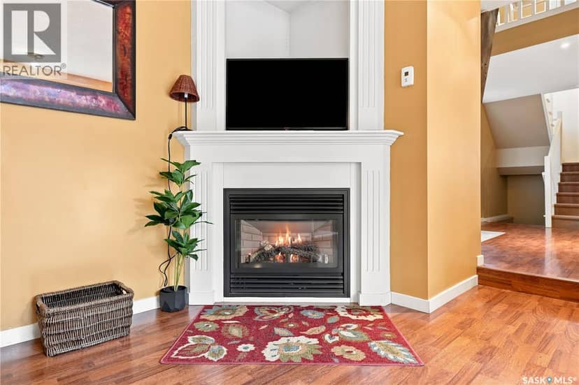 4 2855 Lacon STREET — photo 7 of 40