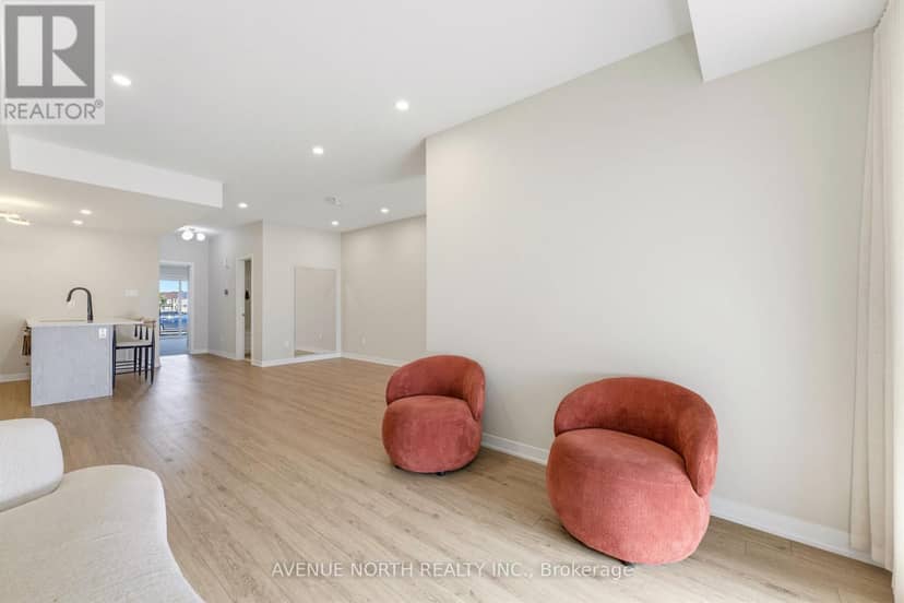 606 Parnian Private — photo 19 of 40