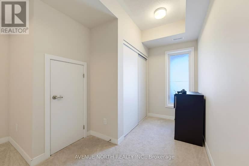606 Parnian Private — photo 25 of 40