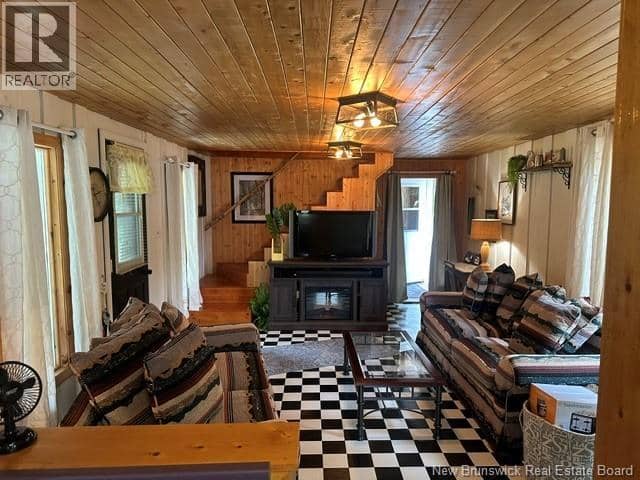 25 Mason Lane — photo 13 of 27