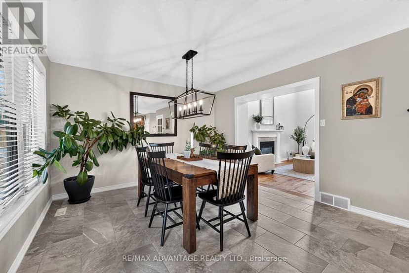 37 Calvert Lane — photo 16 of 40