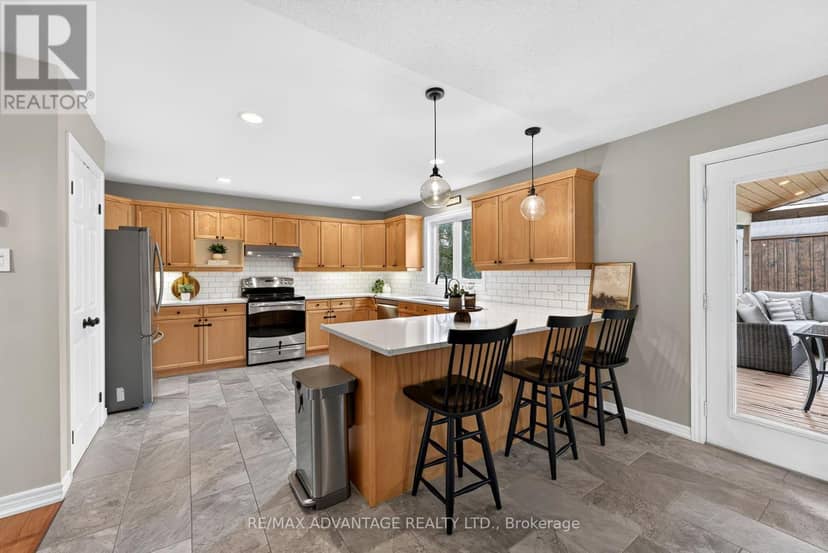 37 Calvert Lane — photo 19 of 40