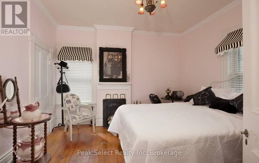 220 Elgin Street E — photo 28 of 40