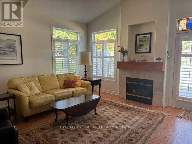 21 - 375 Edith Cavell Boulevard — photo 8 of 13