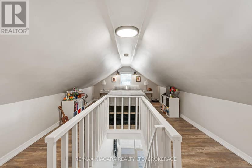 75 Knoll Street — photo 12 of 28