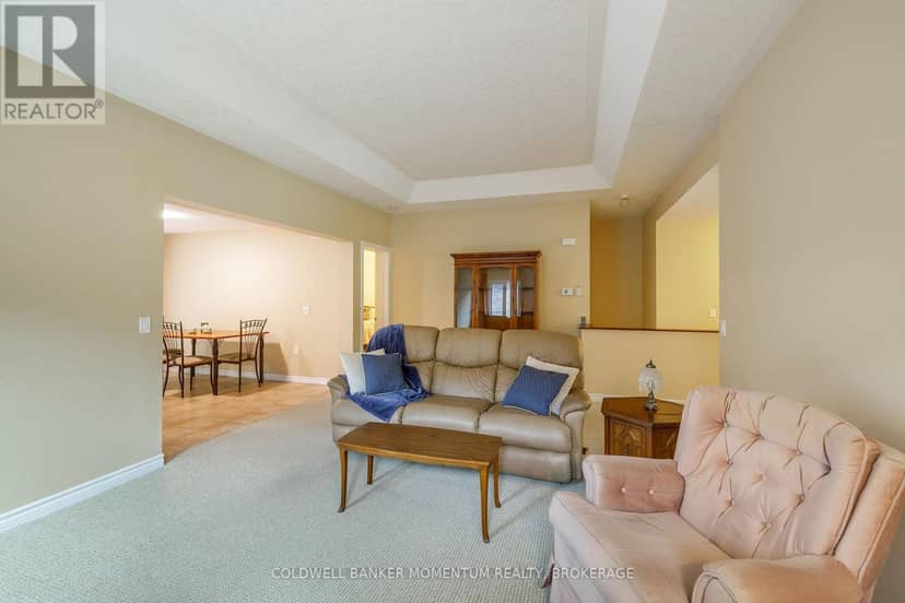 3970 Durban Lane — photo 10 of 31