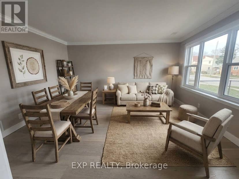 780 Oxford Street — photo 3 of 20