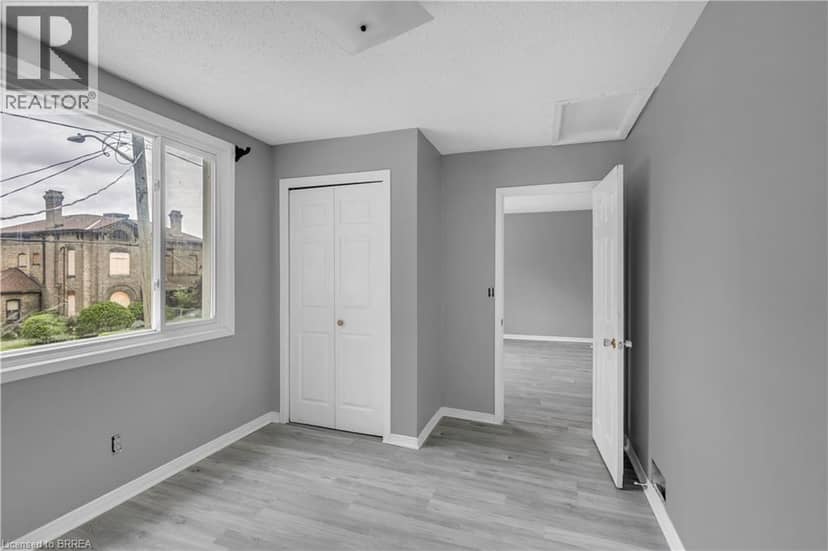 8 VICTORIA Street — photo 21 of 33