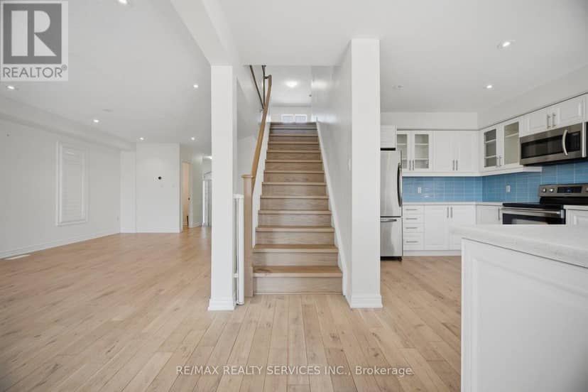 33 Sewells Lane — photo 22 of 40