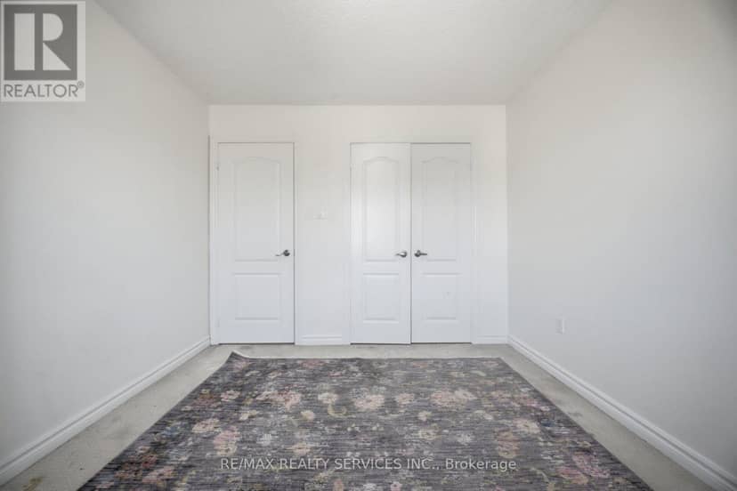 33 Sewells Lane — photo 34 of 40