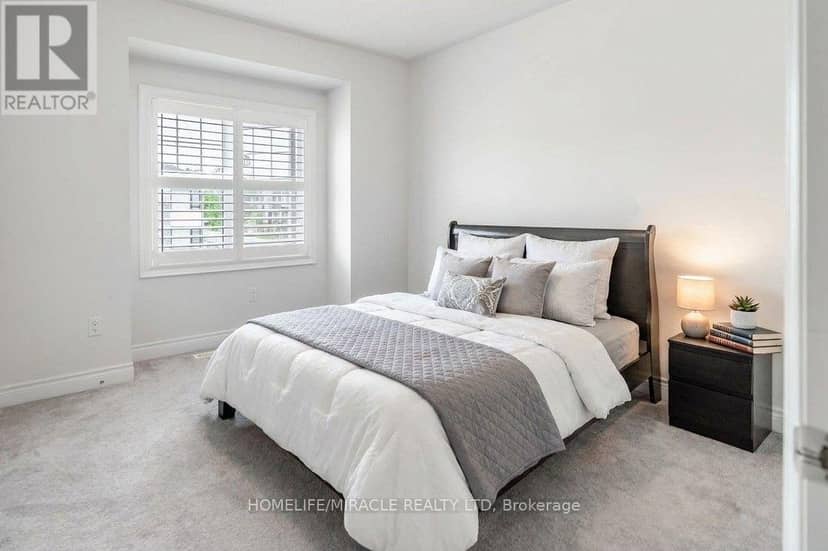 15 Ryerson Drive — photo 23 of 27