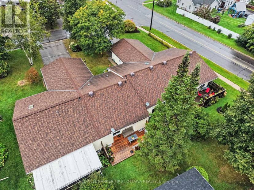 6 Bathurst Road — photo 33 of 33