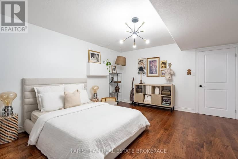 2 Harry Parker Place — photo 36 of 40