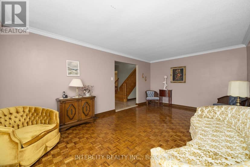 72 Chiswick Avenue, Toronto, photo 7