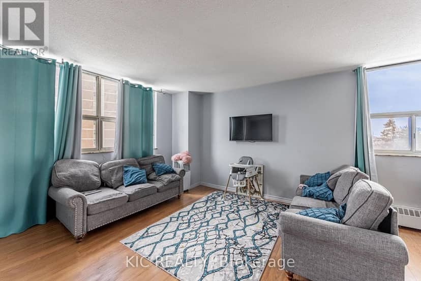 403 - 2645 Kipling Avenue — photo 5 of 17
