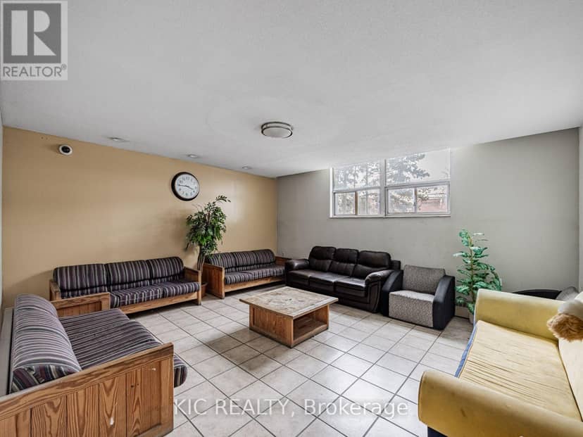 403 - 2645 Kipling Avenue — photo 4 of 17