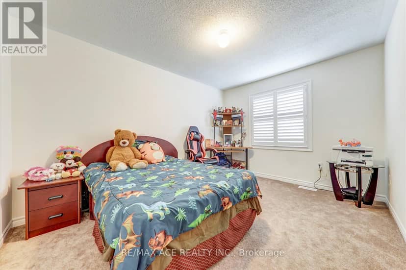 1152 Skyridge Boulevard — photo 20 of 32
