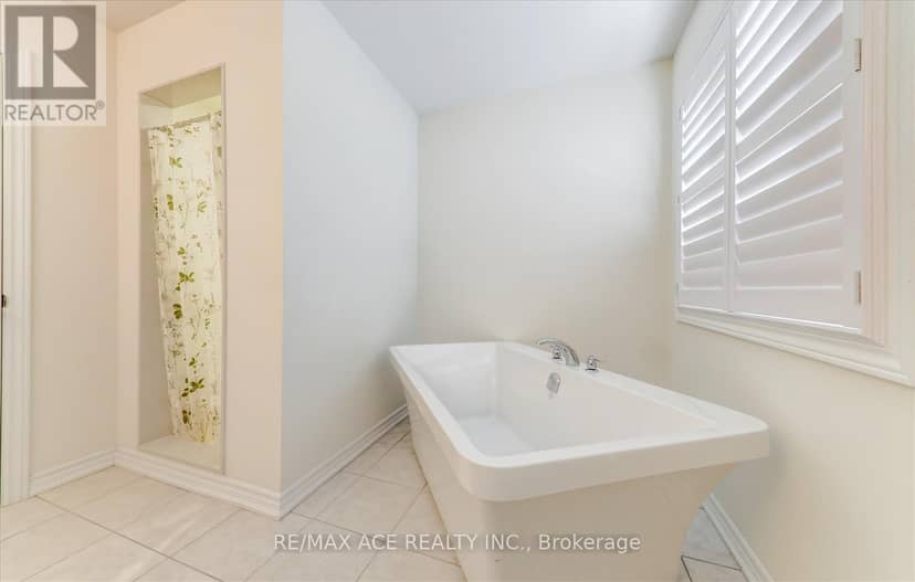 1152 Skyridge Boulevard — photo 27 of 32