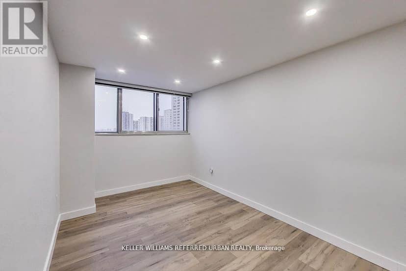 1215 - 11 Wincott Drive — photo 12 of 39