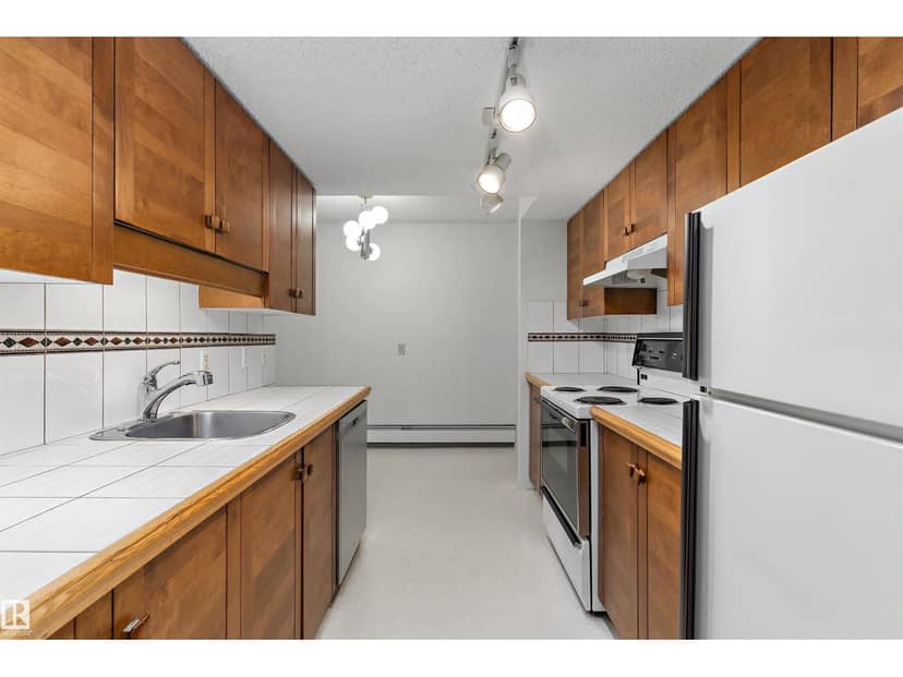 #1201 8220 Jasper Av NW, Edmonton, photo 6