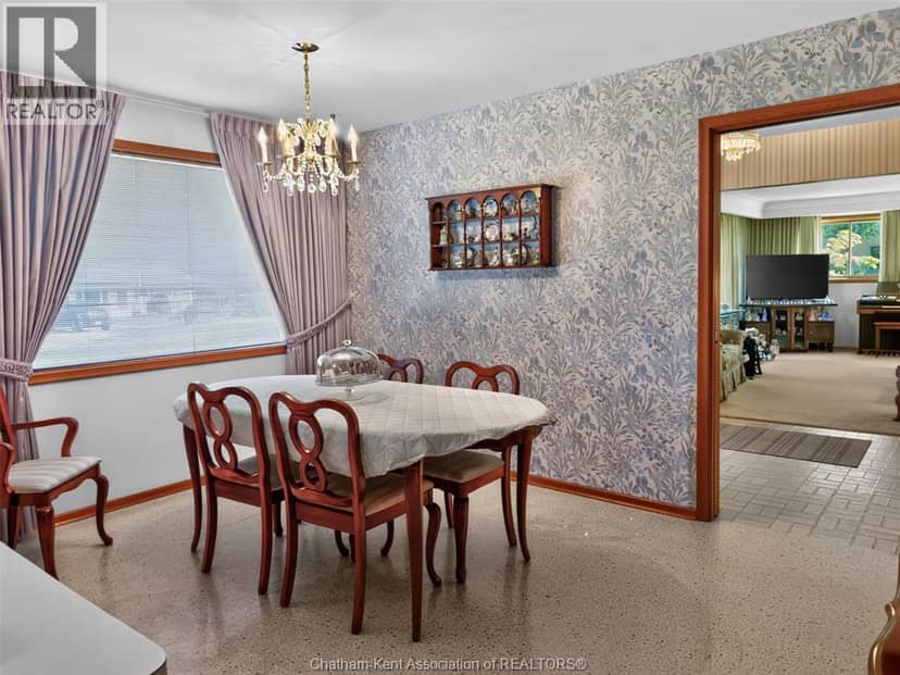 107 INDIAN CREEK ROAD East — photo 13 of 40