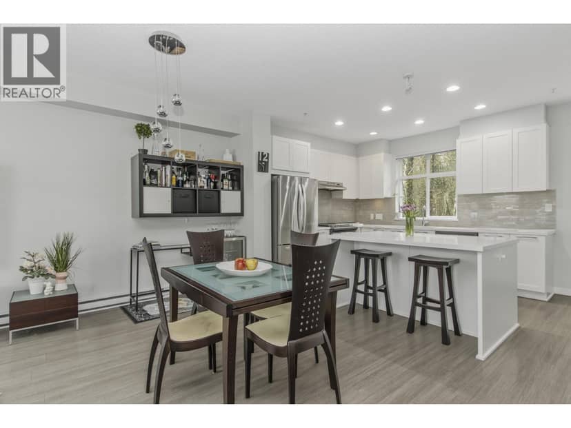 28 39548 LOGGERS LANE, Squamish, photo 8