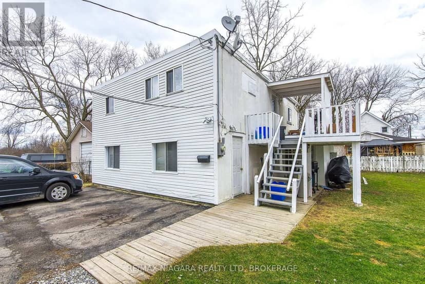 255 Mellanby Avenue — photo 7 of 8