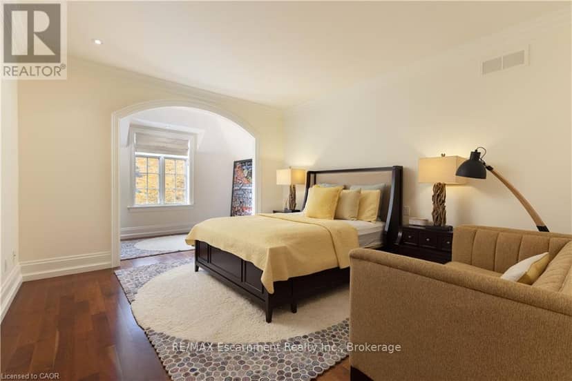 1081 Argyle Drive — photo 36 of 40
