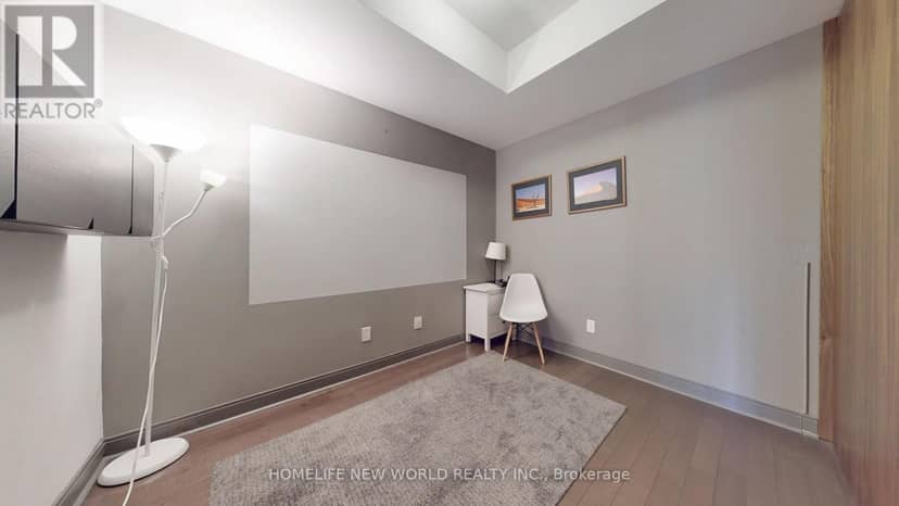 312 - 18 Yorkville Avenue — photo 20 of 40